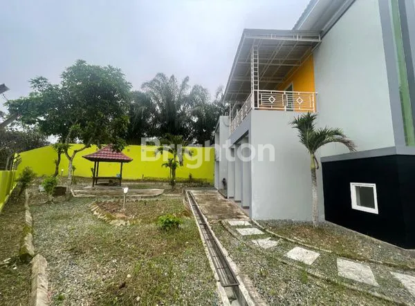 image RUMAH MEWAH 2 LANTAI DI CITRALAND, LT 477M² - SHM (4)