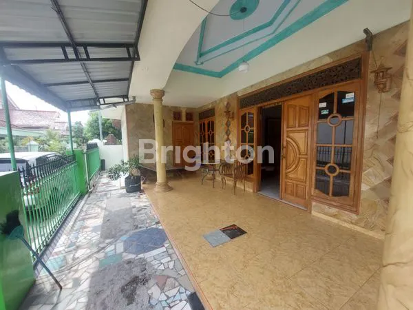 image DIJUAL RUMAH JALAN PESANGGRAHAN (2)