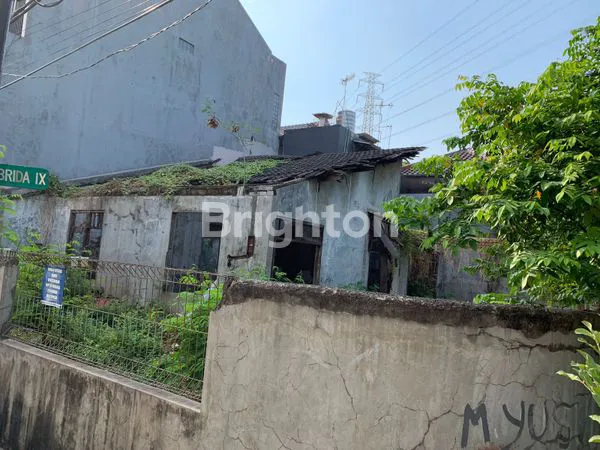 image RUMAH TUA HITUNG TANAH SAJA SIAP BANGUN DI KELAPA GADING DEKAT MKG (3)