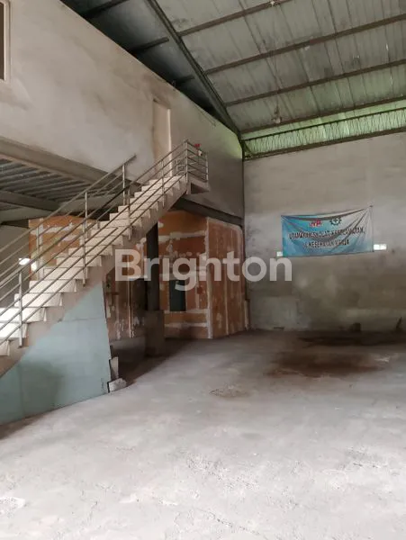 image GUDANG DISEWAKAN DI KILO 7 DEKAT BIZHUB (3)