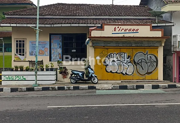 image RUMAH USAHA DI JALUR UTAMA KOTA SALATIGA DIJUAL  (1)