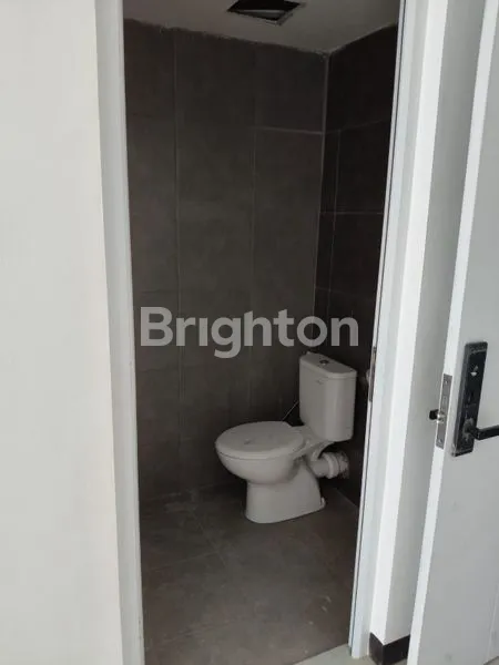 image APARTEMENT WESTOWN VIEW (2)