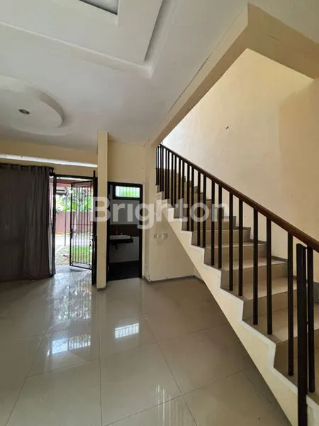 image RUMAH 2 LANTAI MEWAH DI GOLDEN PARK BSD, SHM, 3+1 KT (2)
