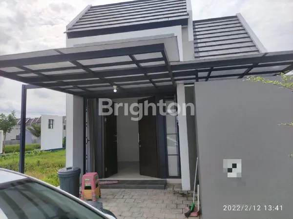 image RUMAH DI HUNI DI GRAND SUNRISE MENGANTI GRESIK (7)