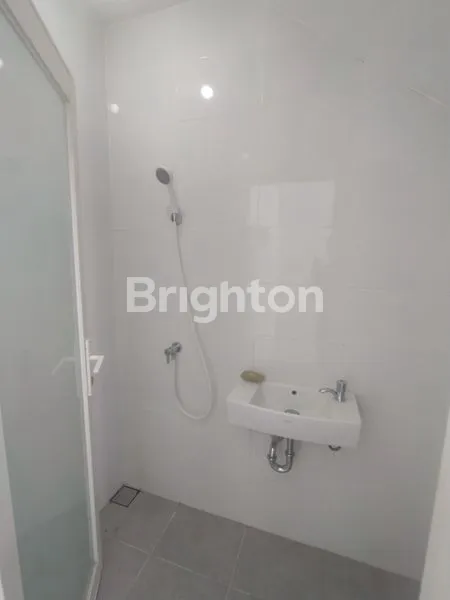 image RUMAH ROYAL RESIDENCE 2 MENGANTI (6)