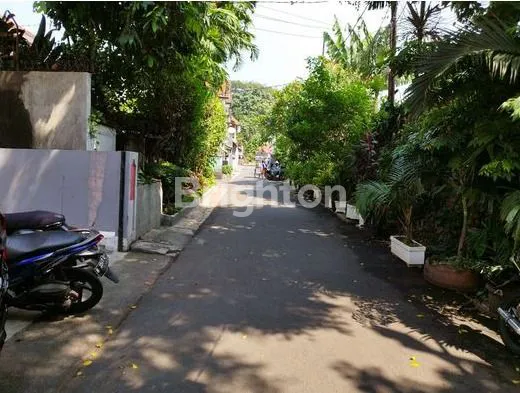 image RUMAH KOST 17 KAMAR DI KEBAYORAN BARU (7)