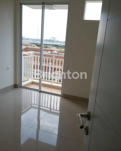 image RUMAH 2 LT SUMMARECON - LOKASI STRATEGIS DEKAT CLUB HOUSE (2)