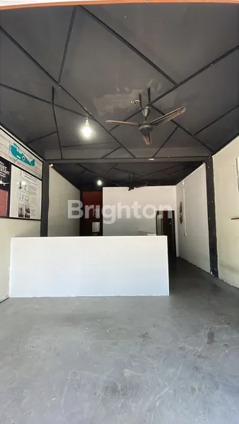 image TOWNHOUSE 2 LANTAI DI NICCO RESIDENCE SEKITAR BATAM CENTER SIAP PAKAI DAN LINGKUNGAN RAMAI (5)