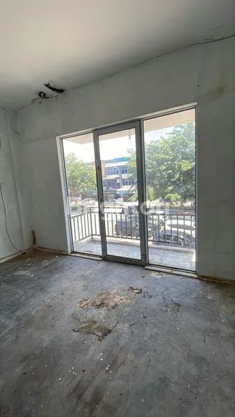 image TOWNHOUSE 2 LANTAI DI NICCO RESIDENCE SEKITAR BATAM CENTER SIAP PAKAI DAN LINGKUNGAN RAMAI (6)