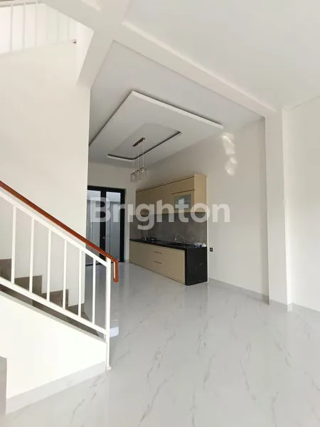 image RUMAH CANTIK 2 LANTAI BARU RENOVASI DI LIPPO KARAWACI - TANGERANG (2)
