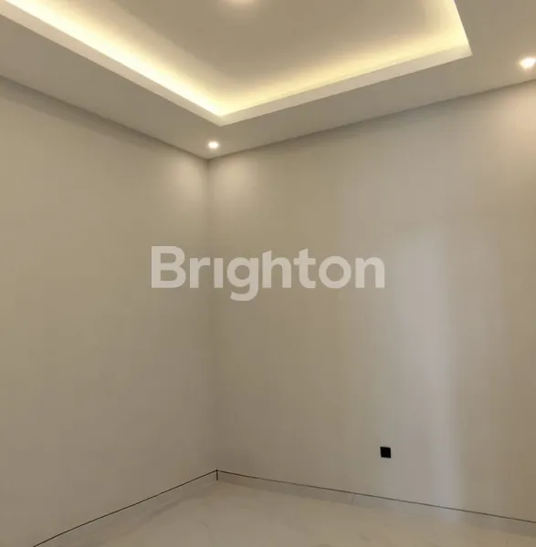 image RUMAH SIAP HUNI DIAN ISTANA UNDER 3 M BARU GRESS (2)