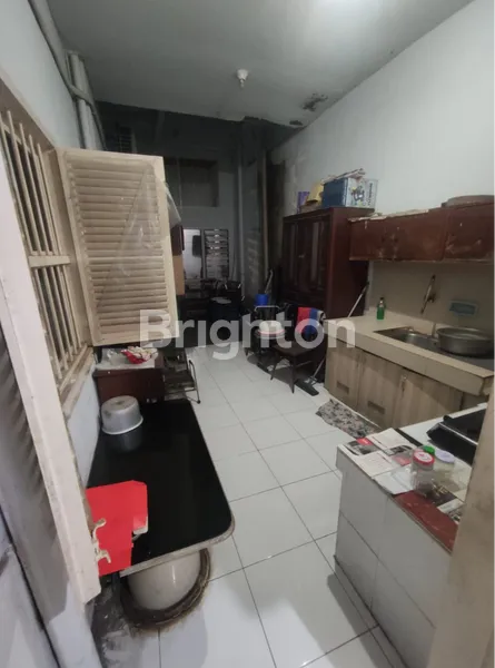 image HUNIAN LUAS DAN STRATEGIS DI KAWASAN BRIGJEND KATAMSO, MEDAN (5)