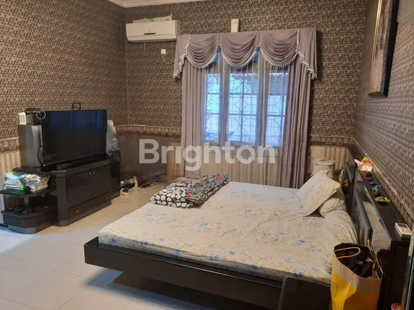 image RUMAH DARMO SATELIT UTARA (2)