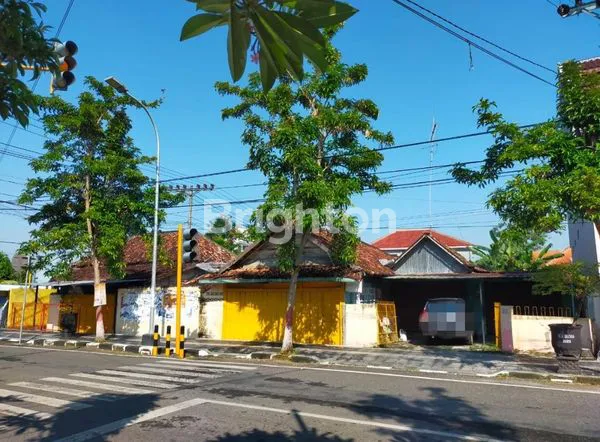 image RUMAH LOKASI STRATEGIS (3)