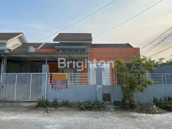 image RUMAH TERAWAT SIAP HUNI 1 LANTAI DI BLUKID RESIDENCE SIDOARJO (1)