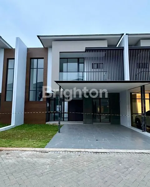 image RUMAH PIK2 KUNINGAN VILLAGE BRAND NEW (1)