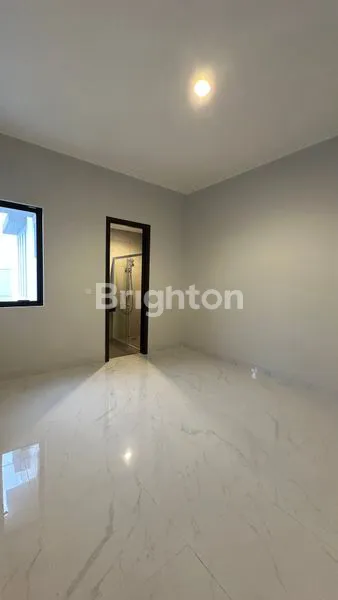 image RUMAH PIK2 KUNINGAN VILLAGE BRAND NEW (8)