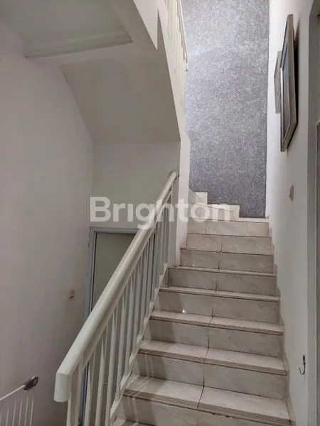 image RUMAH 2 LANTAI 8X18 M BOULEVARD CLUSTER THE DENSE CITRA GRAN CIBUBUR  (7)