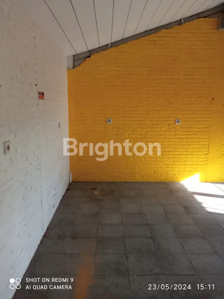 image RUKO 3 LANTAI SIPA PAKAI KONDISI SANGAT BAGUS DAN TERAWAT LOKASI STRATEGIS NOL JALAN RAYA DHARMAWANGSA (5)