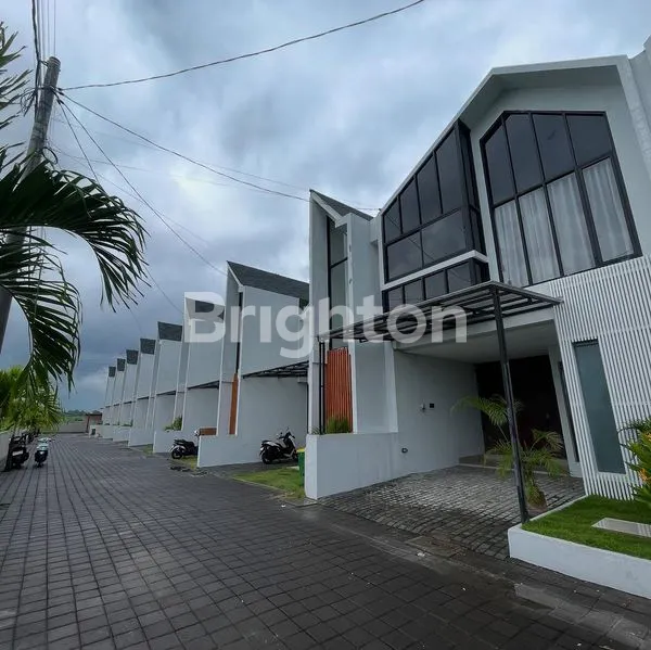 image VILLA 2LT BARU DENGAN VIEW SAWAH DI BEJI AYU, SEMINYAK - BALI (1)