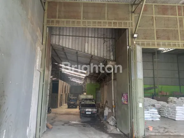 image GUDANG PREMIUM + RUKO STRATEGIS DI CISEENG BOGOR 1584M² (1)