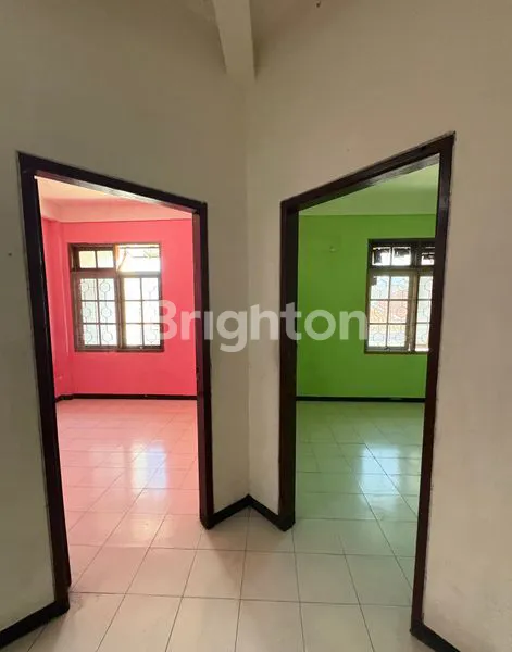 image RUKO 3 LANTAI STRATEGIS DI PENELEH, DEKAT TUNJUNGAN PLAZA (3)