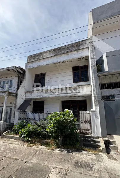 image RUKO 3 LANTAI STRATEGIS DI PENELEH, DEKAT TUNJUNGAN PLAZA (7)