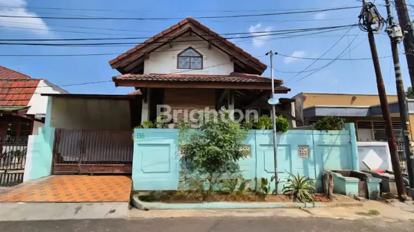 image RUMAH KOMPLEK LARANGAN INDAH TANGERANG (1)