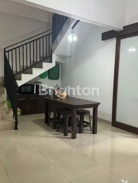 image RUMAH ASRI 2 LANTAI DI KENCANA LOKA, BSD CITY (2)