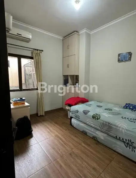 image RUMAH ASRI 2 LANTAI DI KENCANA LOKA, BSD CITY (3)