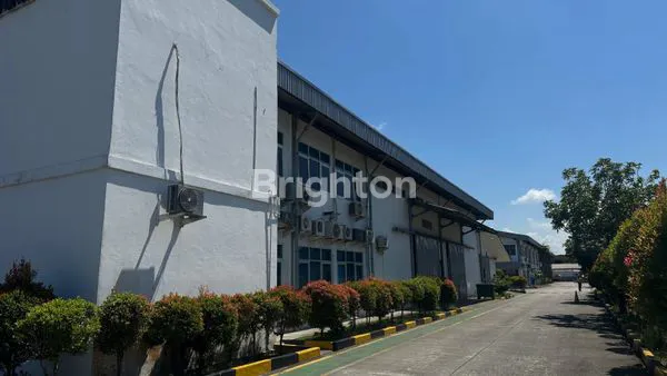 image GEDUNG OFFICE DIPINGGIR JALAN RAYA KOTA BALIKPAPAN (6)