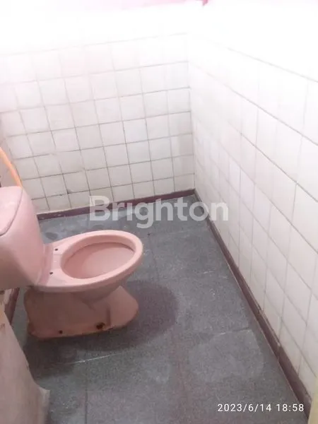 image RUMAH 2 LANTAI HARGA DI BAWAH NJOP DI PUSAT JAKARTA – COCOK UNTUK HUNIAN & INVESTASI KOS/KONTRAKAN\N   (8)