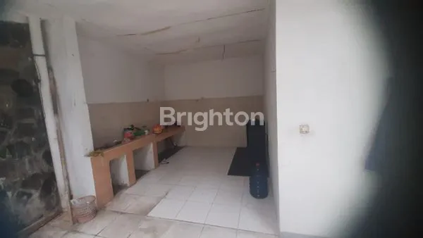 image RUMAH LUAS STRATEGIS DI BENHIL, JAKARTA PUSAT (3)