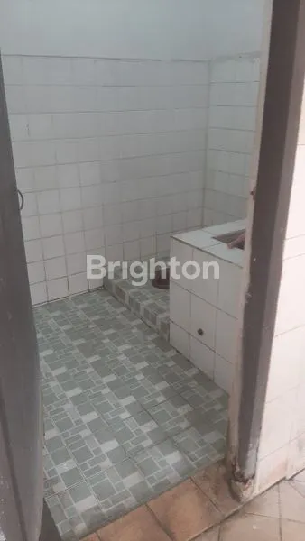 image RUMAH LUAS STRATEGIS DI BENHIL, JAKARTA PUSAT (7)