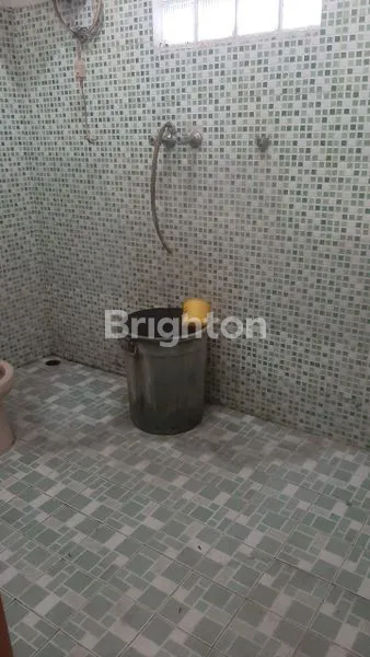 image RUMAH LUAS STRATEGIS DI BENHIL, JAKARTA PUSAT (8)