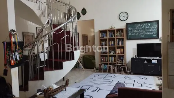 image RUMAH HOOK DEKAT DHARMA HUSADA INDAH (5)