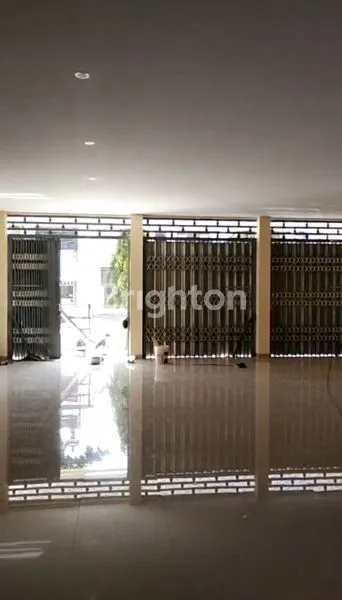 image RUKO LUAS LOKASI STRATEGI DI DAERAH BISNIS KOTA KEDIRI TABANAN BALI (2)