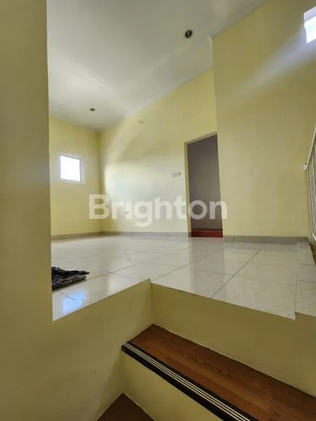 image RUMAH HOOK 2 LT DELTASARI INDAH WARU (4)