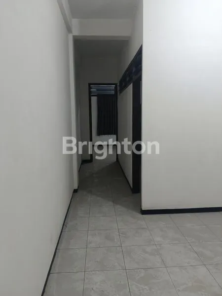 image RUKO 3 LANTAI STRATEGIS DI HR MUHAMMAD SURABAYA, SHM (3)