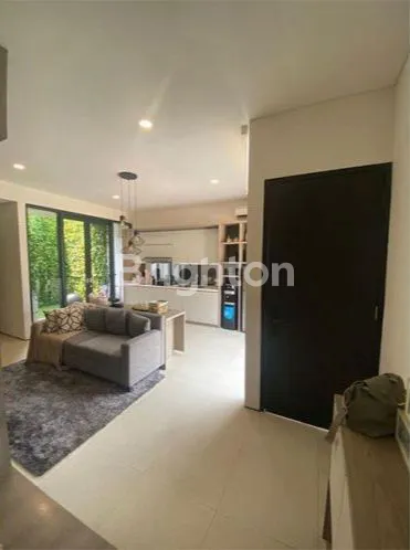 image RUMAH TYPE MADISON CLUSTER EAST MANHATTAN GRAND DUTA CITY BEKASI KAWASAN PRESTISIUS (4)