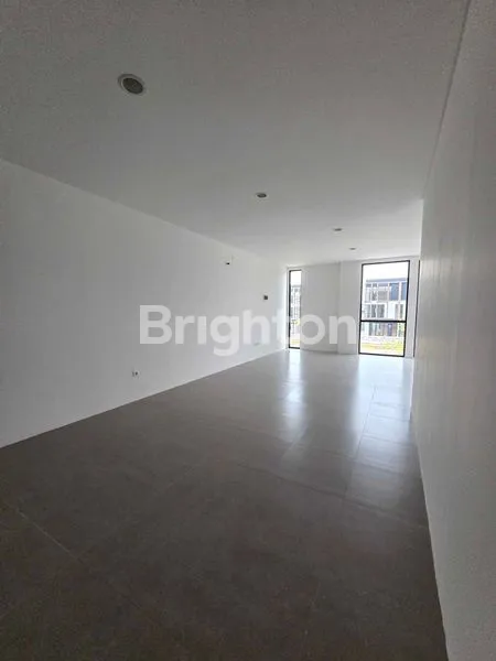 image RUKO 3 LT BARU GRESS DI PARK SERPONG BOULEVARD LEGOK TANGERANG (5)