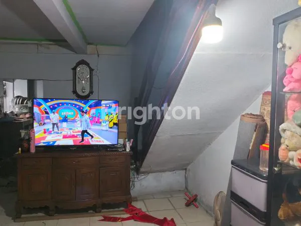 image RUMAH HITUNG TANAH PADEMANGAN JAKARTA UTARA (3)