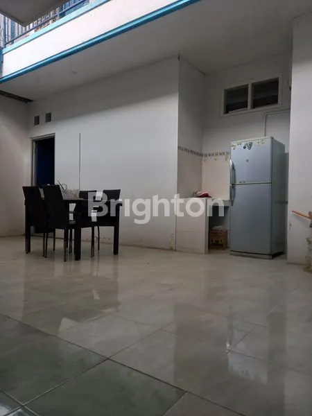 image DISEWAKAN RUMAH SIAP PAKAI FULL FURNISHED DI SEMARANG (5)