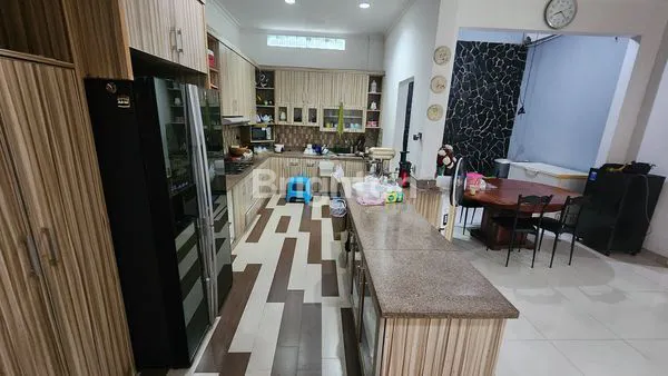 image RUMAH + POOL (6)