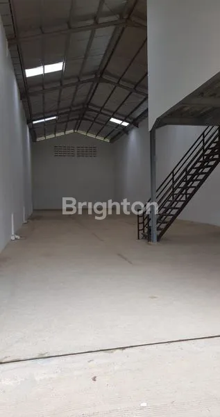 image GUDANG SADANG DI SAYAP TKI DEKAT TOL MARGAASIH DAN TOL KOPO (2)