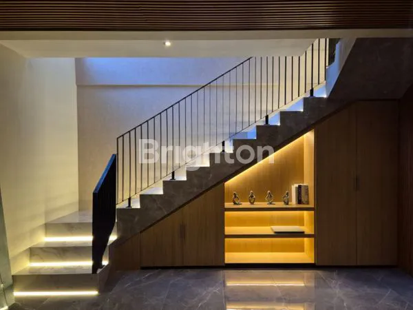 image RUMAH BAGUS FULL RENOVASI DI PERMATA MILLENIUM KARAWACI (5)