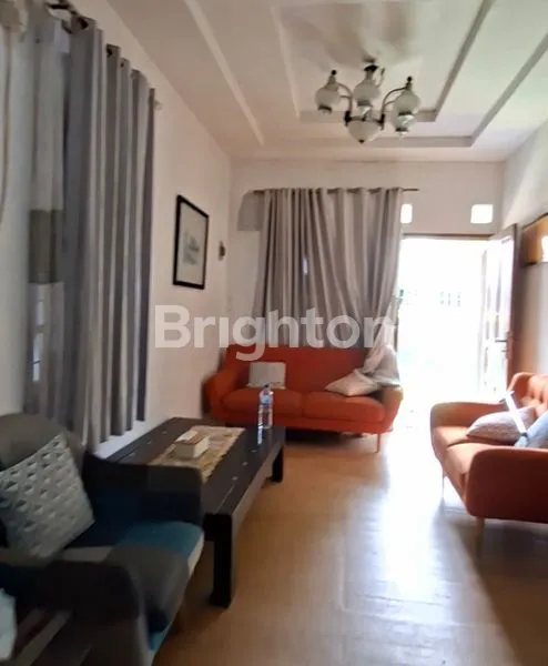 image RUMAH HOOK MEWAH FULL FURNISH DI MEDITERANIA BALIKPAPAN BARU (5)