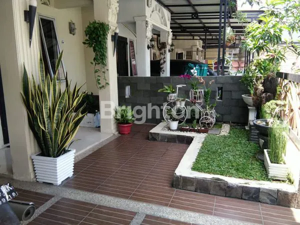 image KOMPLEK ROYAL MONACO. MEDAN JOHOR (1)