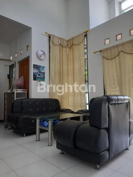 image DIJUAL RUMAH DI KAWASAN ATAS PANDANARAN HILL SEMARANG (1)