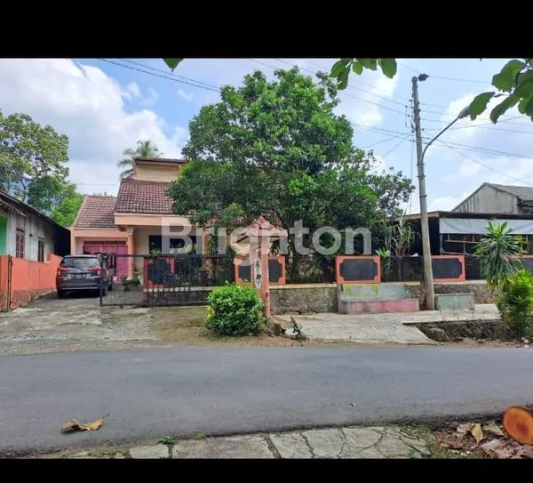 image RUMAH 2 LANTAI PLUS GUDANG/WORKSHOP SIAP HUNI DI UNGARAN VIEW GUNUNG (5)